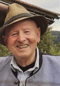 Wir trauern um unser Gründungsmitglied und langjährigen 
Weggefährten Max Knidlberger